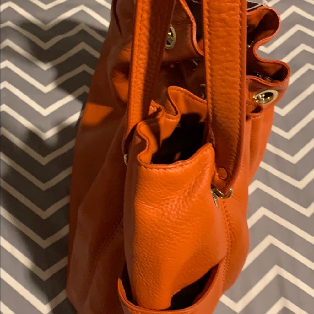 Handbag - Picture 4 of 5